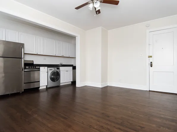 3345 N Marshfield Ave, Chicago, IL
