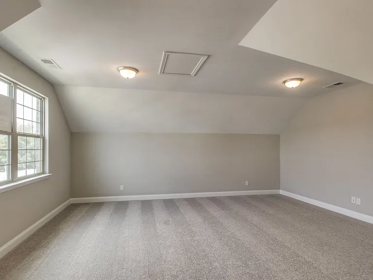 923 Scouting Dr — Photo 27