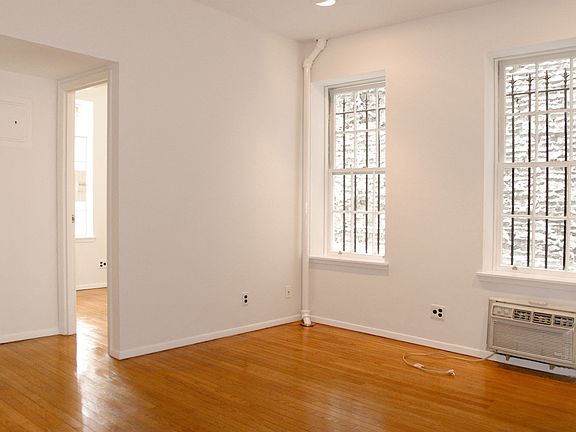 4th image of 343 E 85th St APT 1R