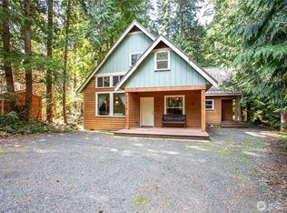 21012 Pinnacle Rd, Glacier, WA 98244