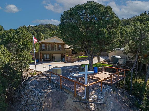 4th image of 59 Wild Jasmine Rd