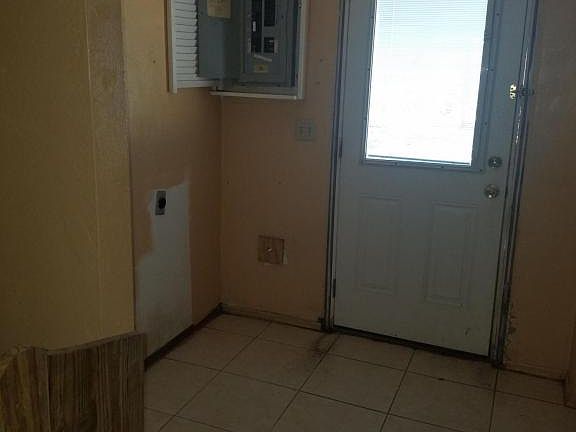5th image of 2426 Victory Palm Dr
