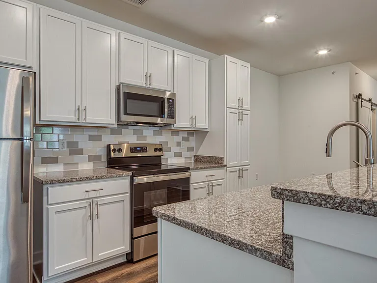 The Apartments at Hallstead Reserve. Modern. Welcoming. Authentically Suffolk. — Photo 142