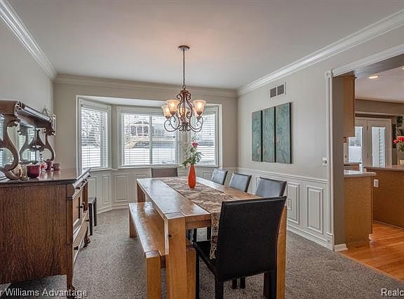 4th image of 823 Townsend Dr