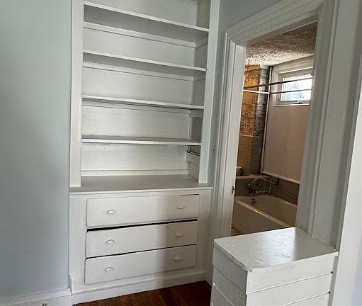 5th image of 129 Grasmere St #2R