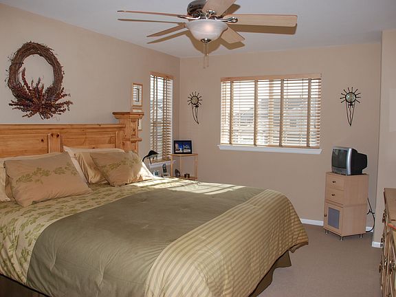 Master Ste. w/2 walk-in closets