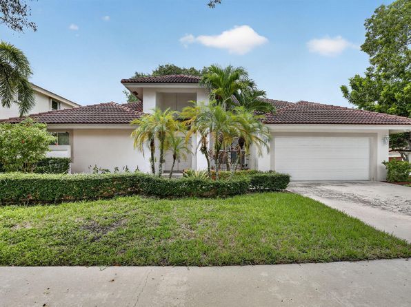 924 Spoonbill Cir
