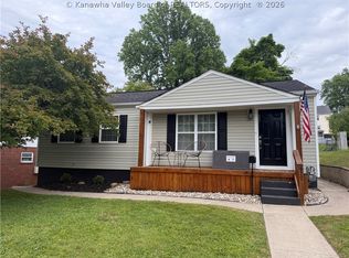 412 Prospect Ave, South Charleston, WV 25303