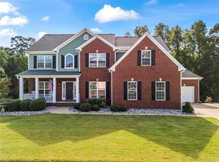 220 Forest Creek Ln, Canton, GA 30115
