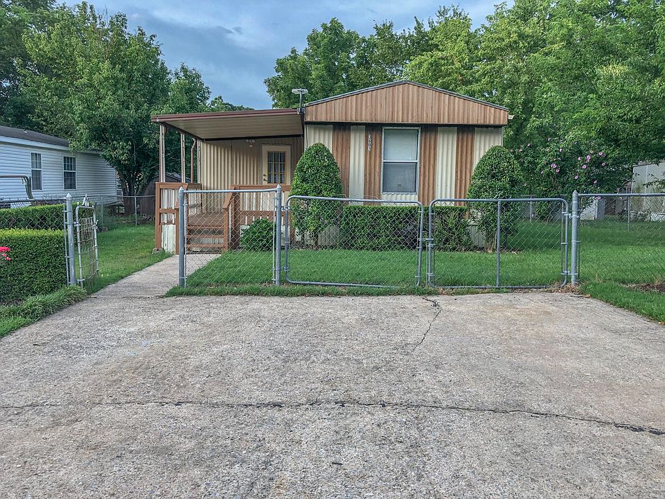 1st image of 3602 W Wray Dr