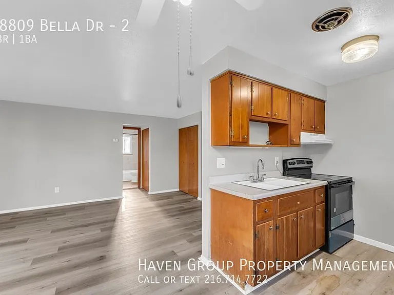 18809 Bella Dr #2 — Photo 7