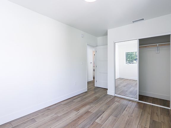 5th image of 743 N Occidental Blvd #743.5