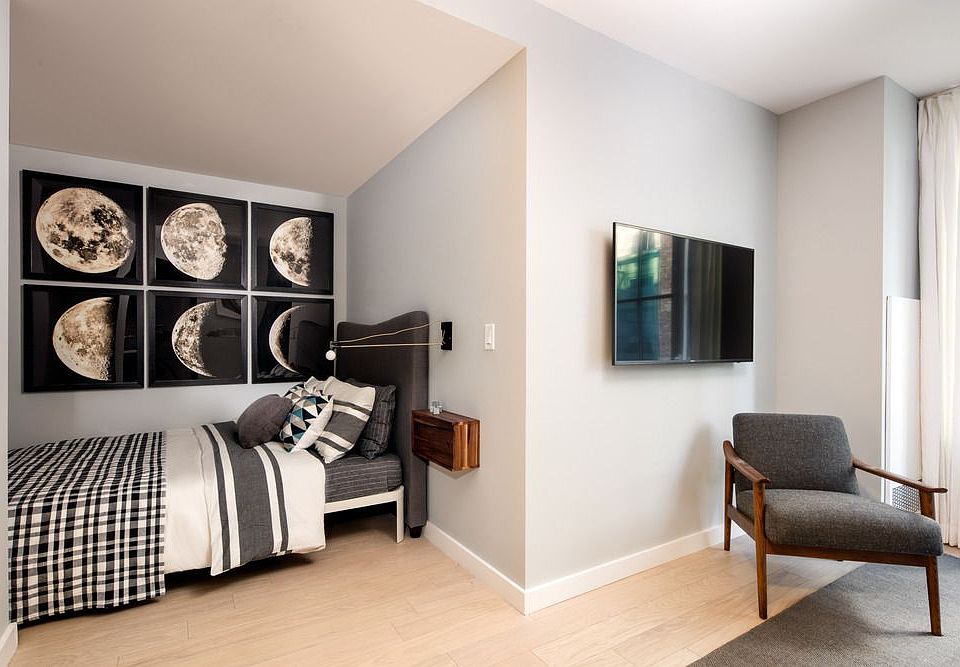 1st image of 535 W 43rd St N #9N