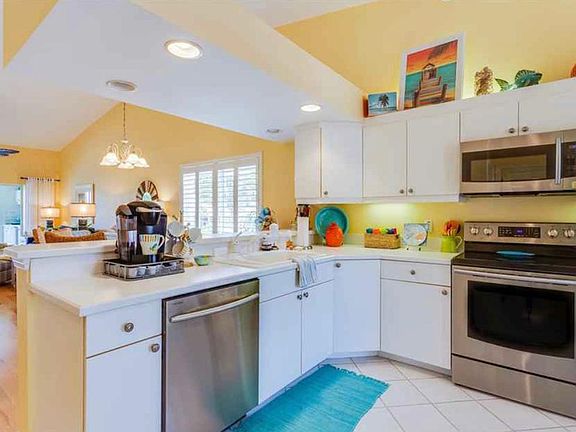 4th image of 6650 Beach Resort Dr APT 16