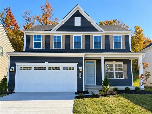 361 Hidden Feather Dr, Chardon, OH 44024