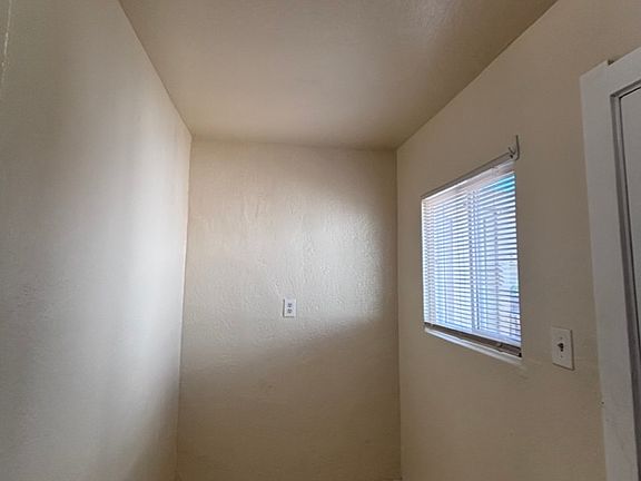 5th image of 459 E Santa Fe Ave APT 1