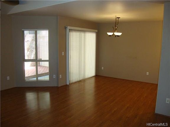 5th image of 92-7175 Elele St APT 304