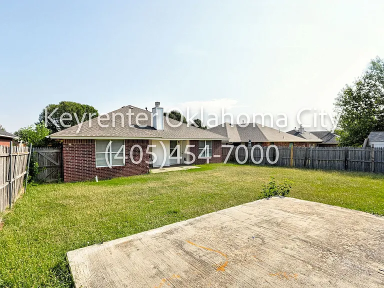 6016 SE 82nd Pl — Photo 44