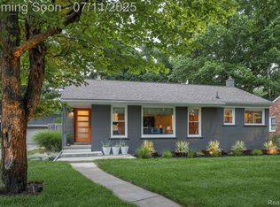 4412 Buckingham Rd, Royal Oak, MI 48073