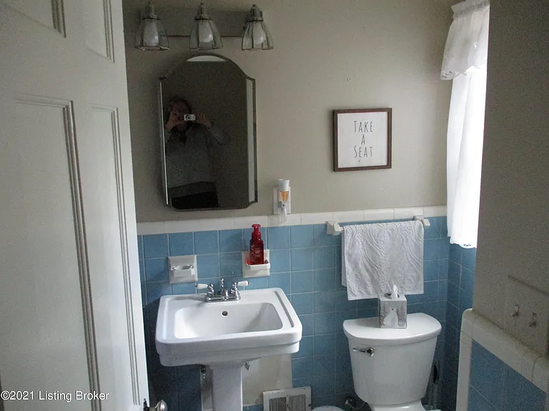 3342 Dayton Ave — Photo 6