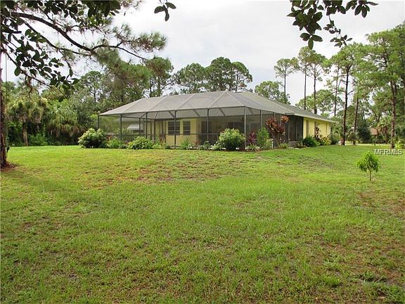 3rd image of 670 Shetland Cir