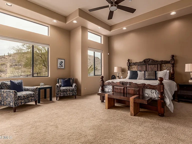 36138 N Summit Dr — Photo 26