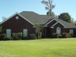 8870 Taylor Cir, Orange, TX 77630