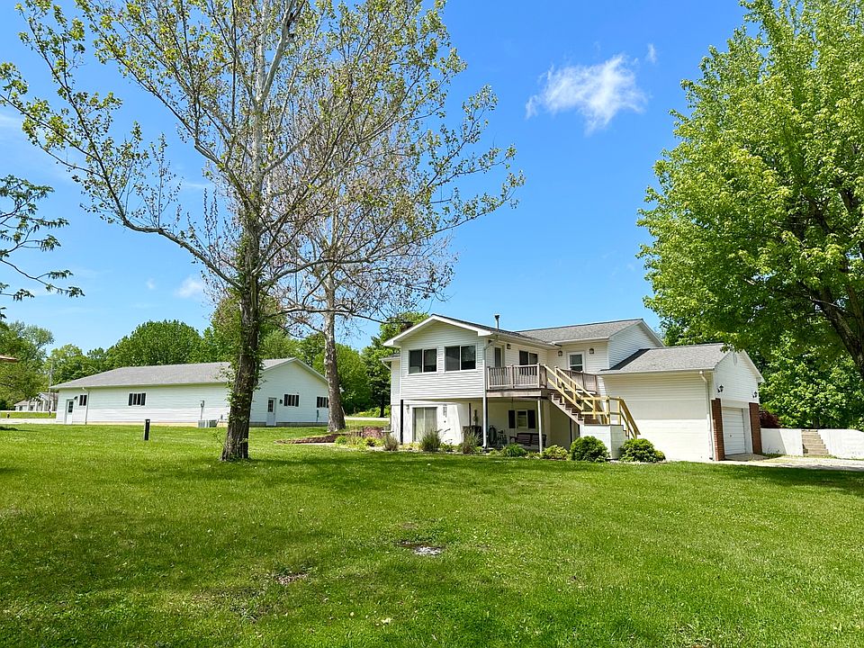 1st image of 101 Caroline Dr