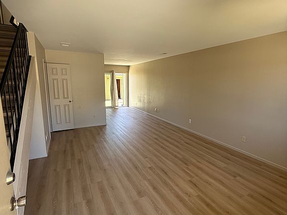 2nd image of 5217 Saviers Rd