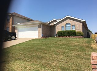 10204 Scurry Ct, Fort Worth, TX 76108