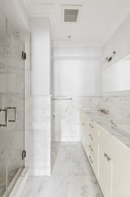 Sold by Compass | media 19