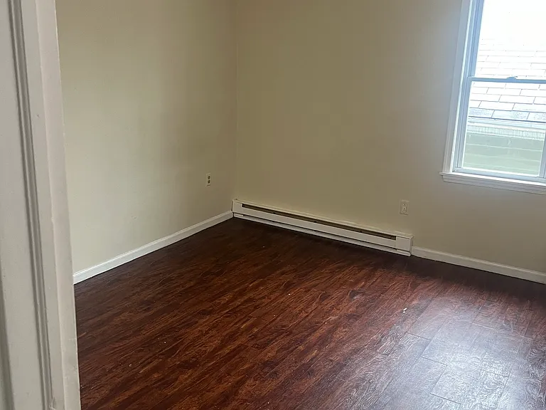 60 W Green St #4 — Photo 6