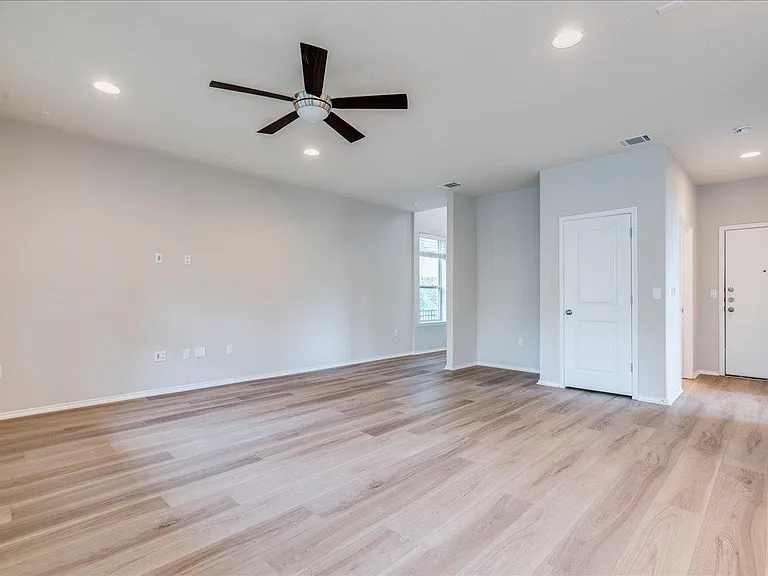 10515 Turnbull Loop — Photo 10