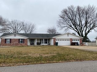 66 Stoll Ln, Saint Peters, MO 63376