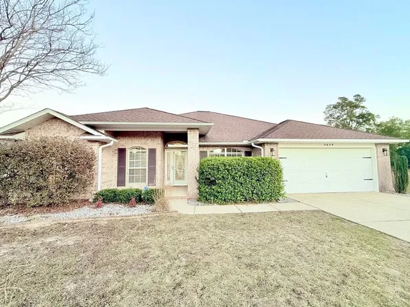 5659 Tiger Woods Dr, Milton, FL 32570