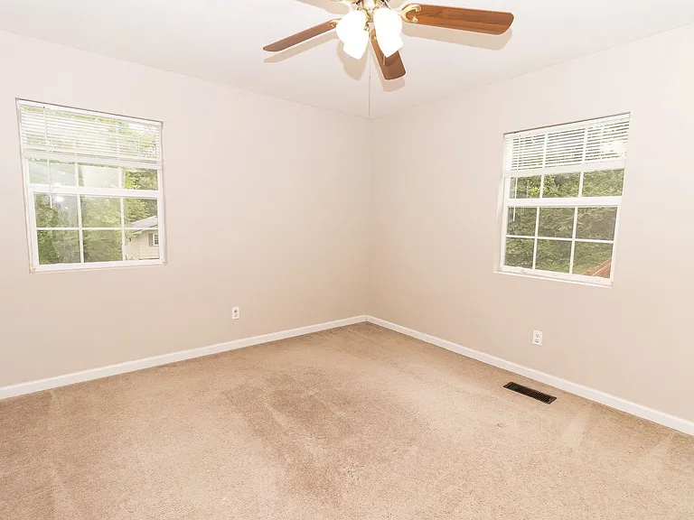 9134 Westminister Circle Dr — Photo 15