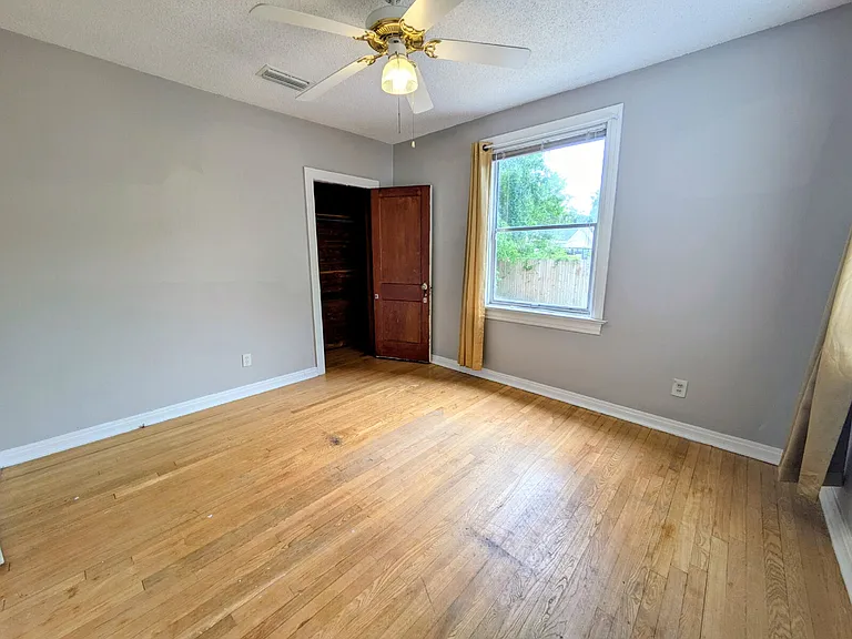 6552 Sapphire Dr — Photo 17