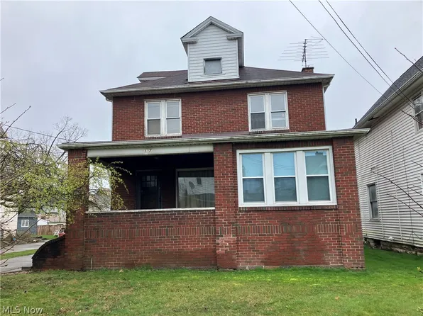 127 E Wilson Ave, Girard, OH 44420