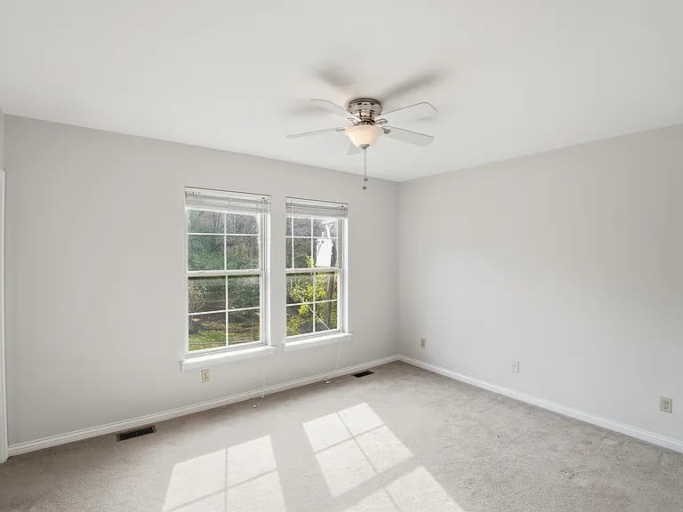 525 Boal St — Photo 21
