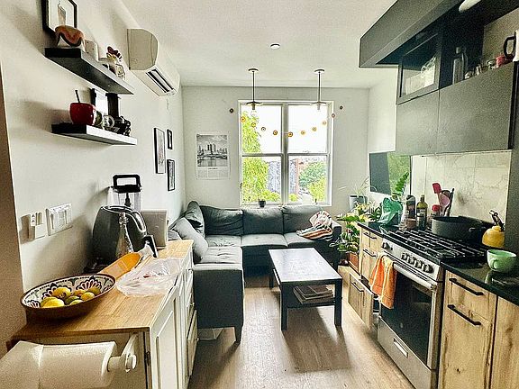 2nd image of 1052 Dean St #4E