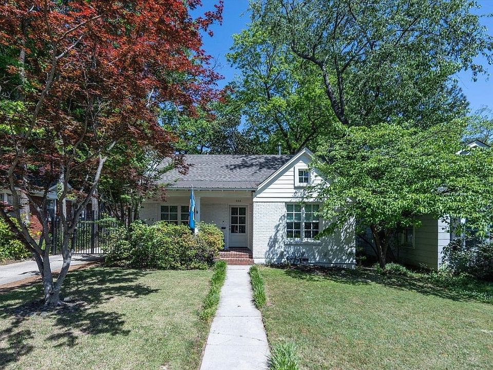 1st image of 444 Alexander St