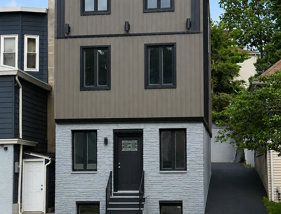 92 Bloomfield Ave