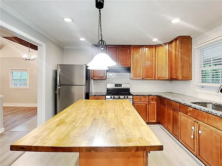 4790 Matterhorn Dr — Photo 5