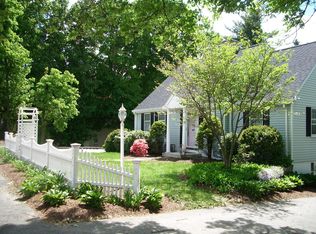 842 Worcester St, Wellesley, MA 02482