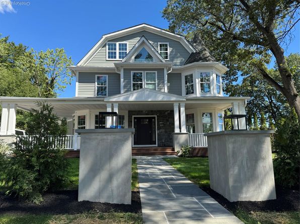 40 N Main St APT 3