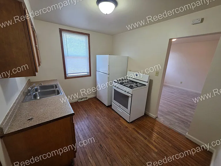 203 142nd Street — Photo 4