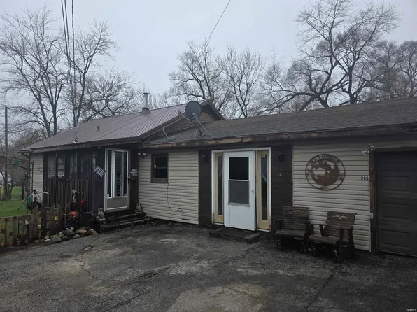 266 Locust Rd, Knox, IN 46534