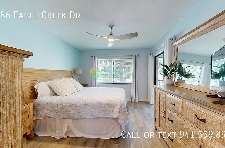 7886 Eagle Creek Dr — Photo 13