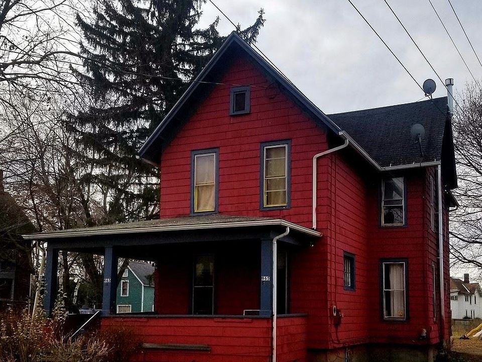 1st image of 965 Oak St