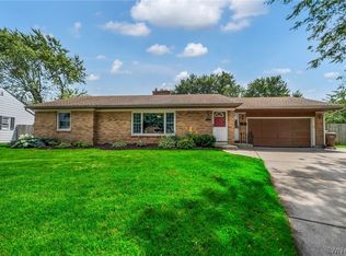 173 Aurora Dr, Cheektowaga, NY 14215